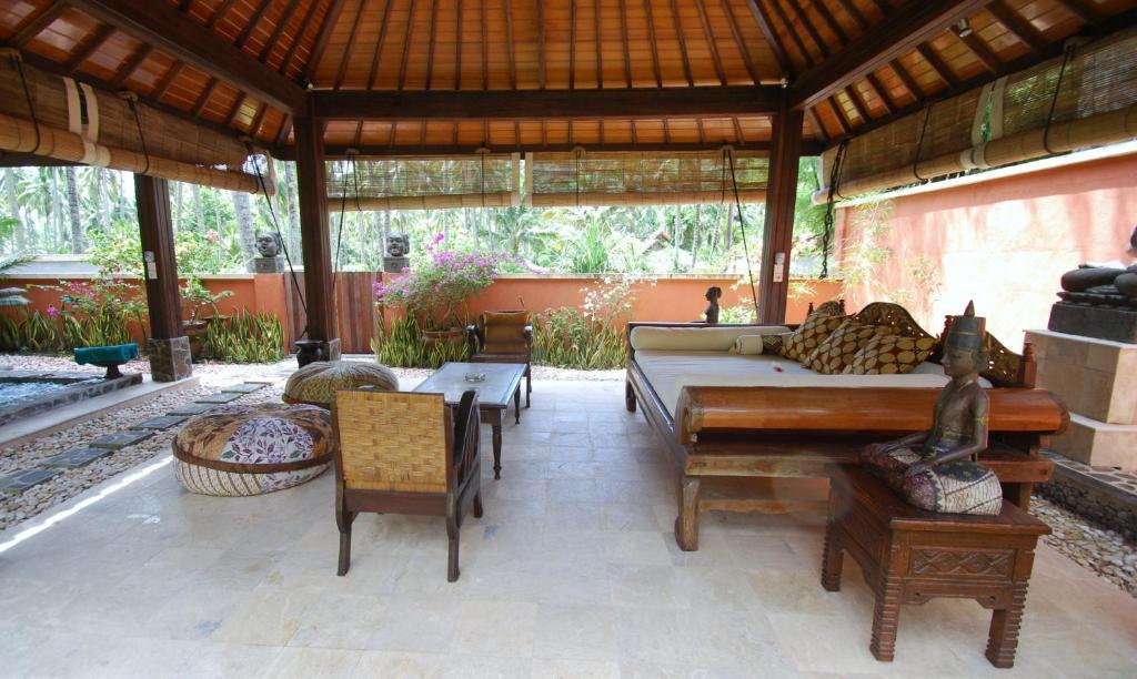 Puri Mas Spa Resort Mangsit ภายนอก รูปภาพ